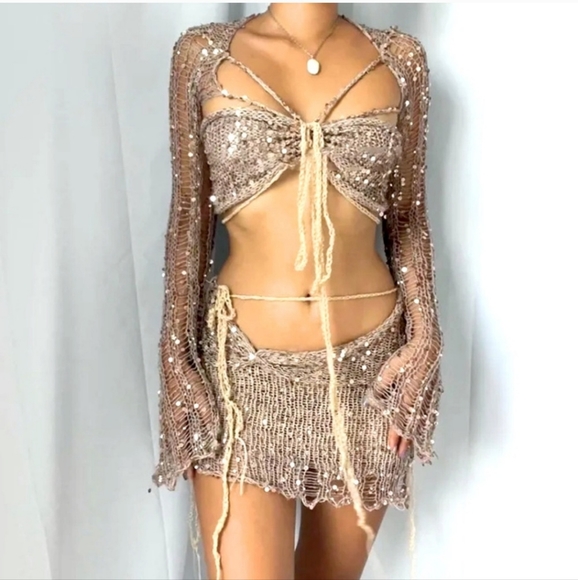 Other - NWT 3 PC SEQUIN SET 🔥 🔥